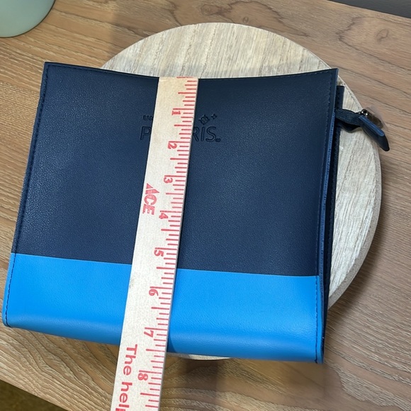 United Airlines Polaris Business Class Amenity Travel Bag Leather Suede Blue - Picture 6 of 6